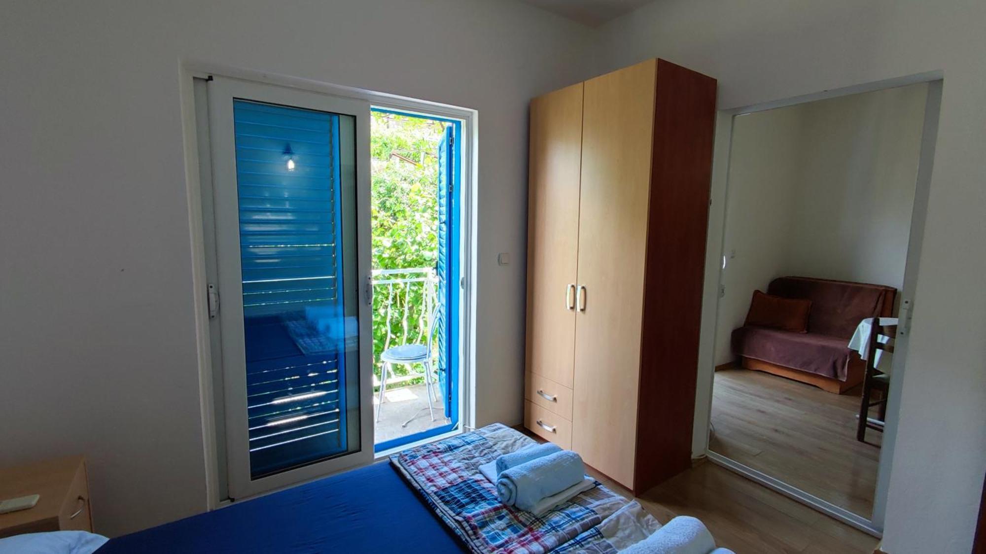 Apartmani Famelja Jovanovic Sveti Stefan Rum bild