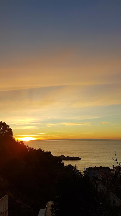 Apartmani Famelja Jovanovic Sveti Stefan Exteriör bild